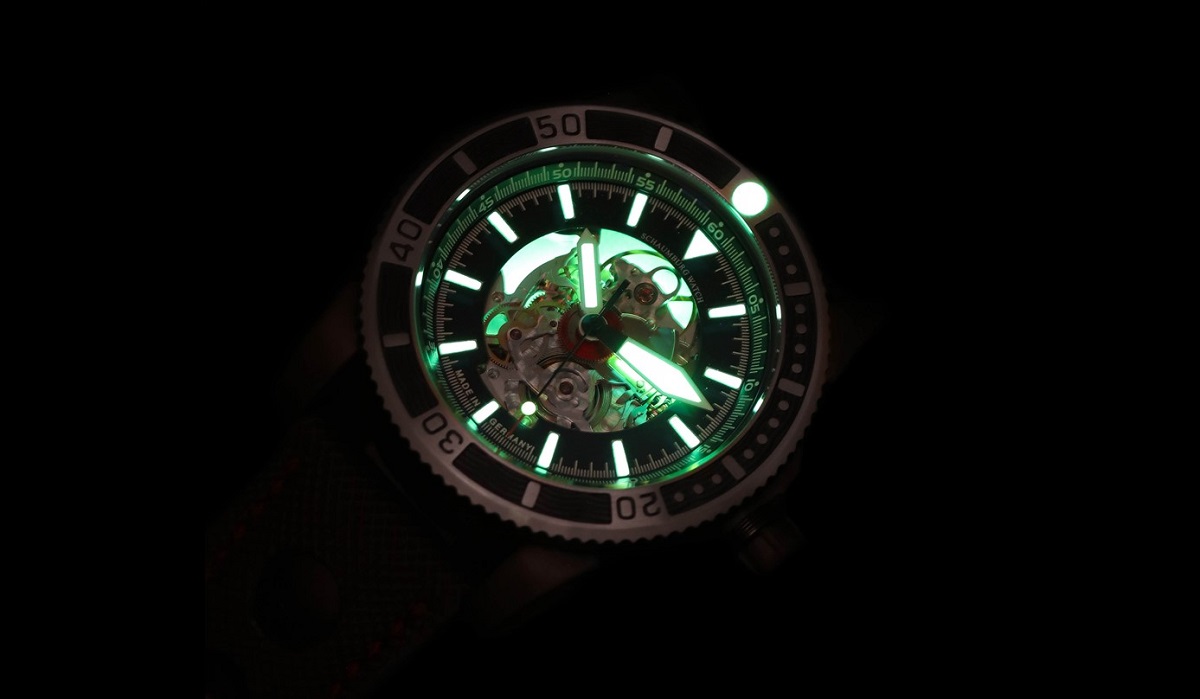 Schaumburg retroilluminazione negli orologi